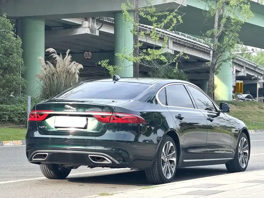 Jaguar XFL 2022 XFL 2.0T P200 2WD Elite Luxury Edition 2022 — миниатюра 3