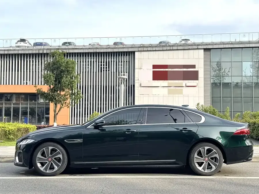 Jaguar XFL 2022 XFL 2.0T P200 2WD Elite Luxury Edition 2022 — миниатюра 5
