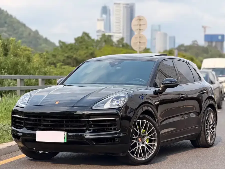 Porsche Cayenne New Energy 2022
