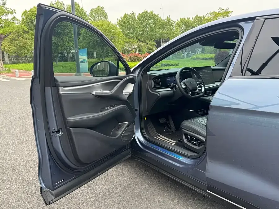 BYD Sea Lion 07 EV Sea Lion 07 EV 2024 610 Intelligent Navigation Edition 2024 — миниатюра 2