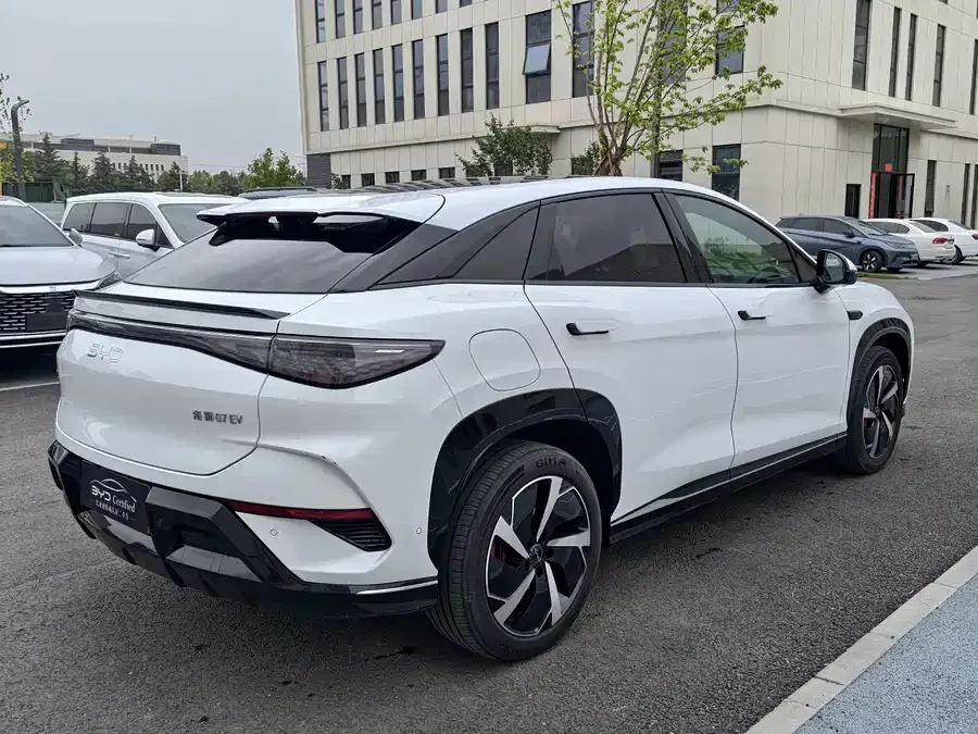 BYD Sea Lion 07 EV Sea Lion 07 EV 2024 610 Long Range Edition 2024 — миниатюра 3