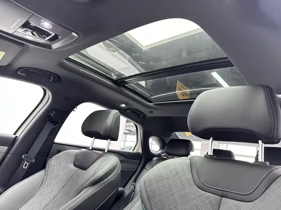 BYD Qin L Qin L 2025 EV 545KM Excellence Edition 2025 — миниатюра 3