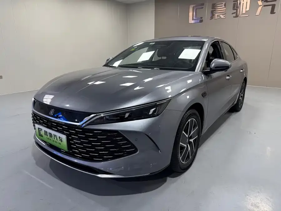 BYD Qin L Qin L 2025 DM-i Intelligent Driving Edition 120KM Beyond Edition 2025 — фото 1, купить с доставкой в Москву