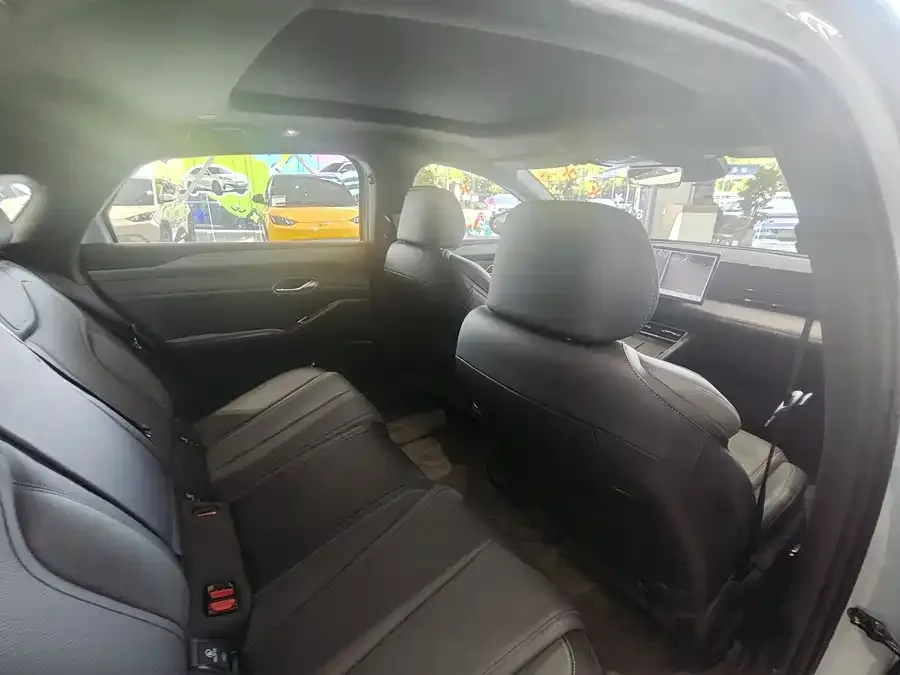 BYD Qin L Qin L 2025 EV 545KM Beyond Edition 2025 — миниатюра 3