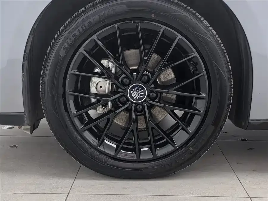 BYD Qin L Qin L 2024 DM-i 120KM Excellence Edition 2024 — миниатюра 5