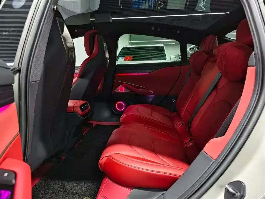 Xiaomi SU7 Xiaomi SU7 2024 rear-wheel drive long-range advanced intelligent driving Pro version 2024 — миниатюра 3