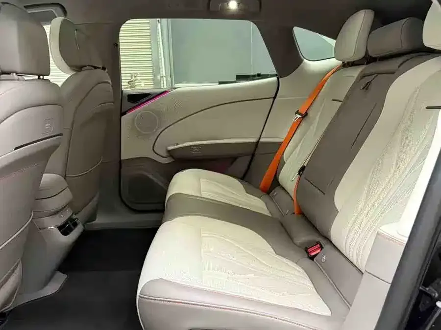 Zeekr 007GT Zeekr 007GT 2025 rear-wheel drive intelligent driving version 75kWh 2025 — миниатюра 3