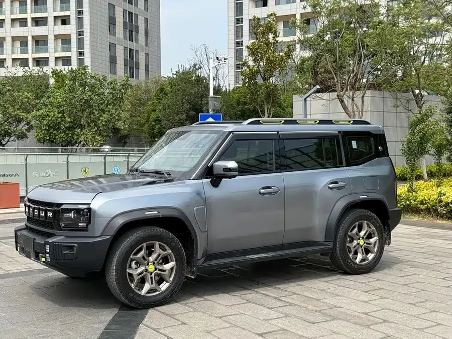 Jetour traveler Jetour Traveler 2023 2.0T 4WD Conquest PRO 2024 — фото 1, купить с доставкой в Москву