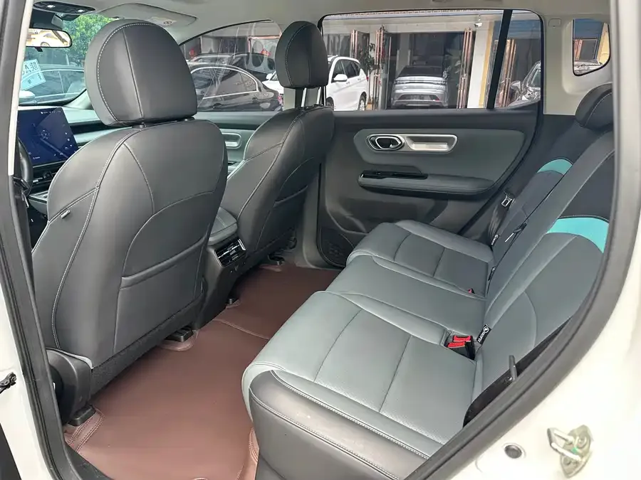 AION AION Y AION Y 2024 Plus 510 Smart Driving Edition 2024 — миниатюра 2