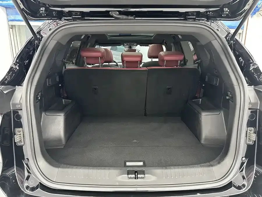 Jetour X70 PLUS JETOUR X70 PLUS 2023 1.5T DCT Brave PLUS 5-seater 2023 — миниатюра 5