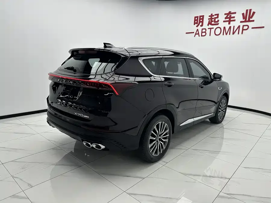 Jetour X70 Plus JETOUR X70 PLUS 2023 1.5T DCT Brave PLUS 5-seater 2023 — миниатюра 3