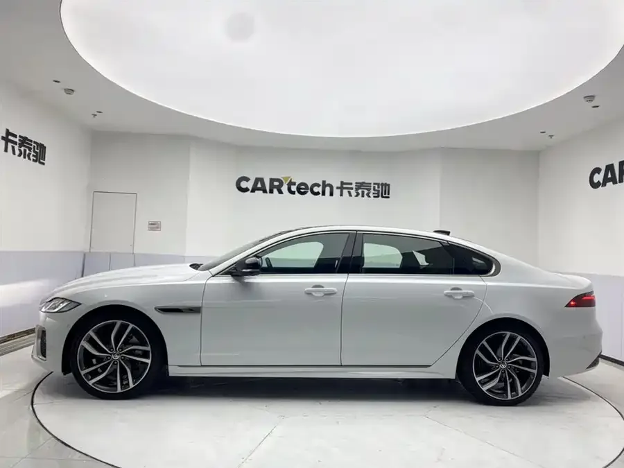 Jaguar XFL 2024 2.0T P300 4WD Flagship Sports Gilded Edition 2024 — миниатюра 3