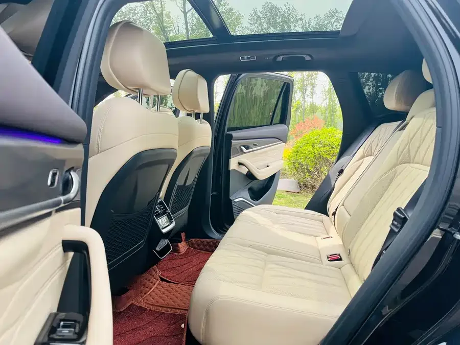 Geely Monjaro Xingyue L 2025 Dongfangyao 2.0TD Automatic Star-gazing Edition 2025 — миниатюра 2