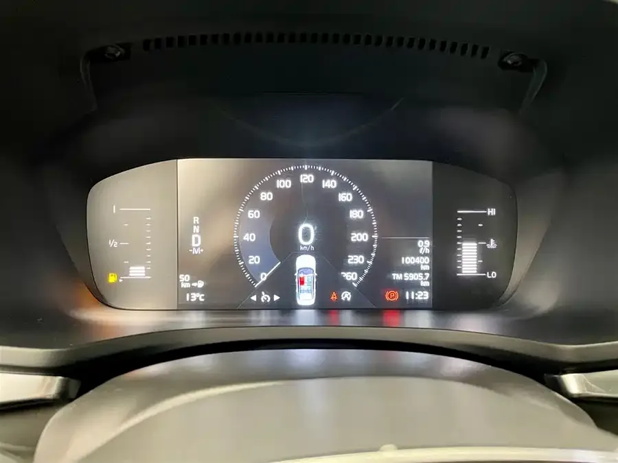 Volvo S60 2022 B4 Zhiyi Luxury Edition 2022 — миниатюра 4