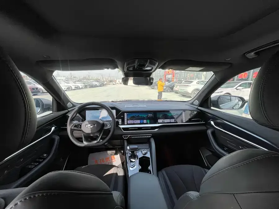 Geely Monjaro Xingyue L 2024 2.0TD High Power Automatic 2WD Skyline Edition 2024 — миниатюра 5