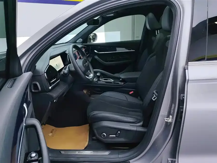 Geely Monjaro Xingyue L 2024 2.0TD High Power Automatic 2WD Skyline Edition 2024 — миниатюра 3