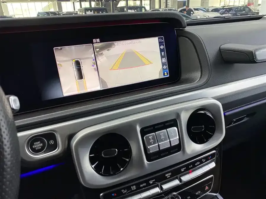 Mercedes-Benz G-rated Mercedes-Benz G-Class 2022 G 350 2023 — миниатюра 3