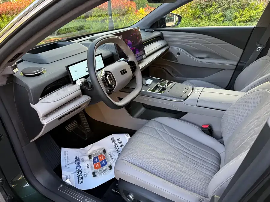 Geely Galaxy Star 8 Galaxy Star 8 2025 130km EM-P Starship Edition 2025 — миниатюра 4
