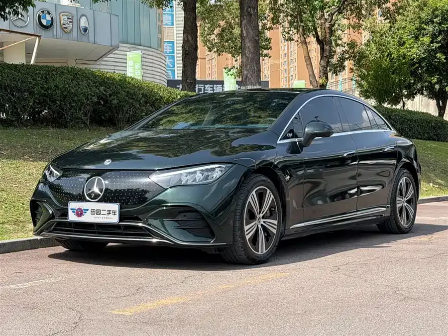 Mercedes-Benz EQE 2025