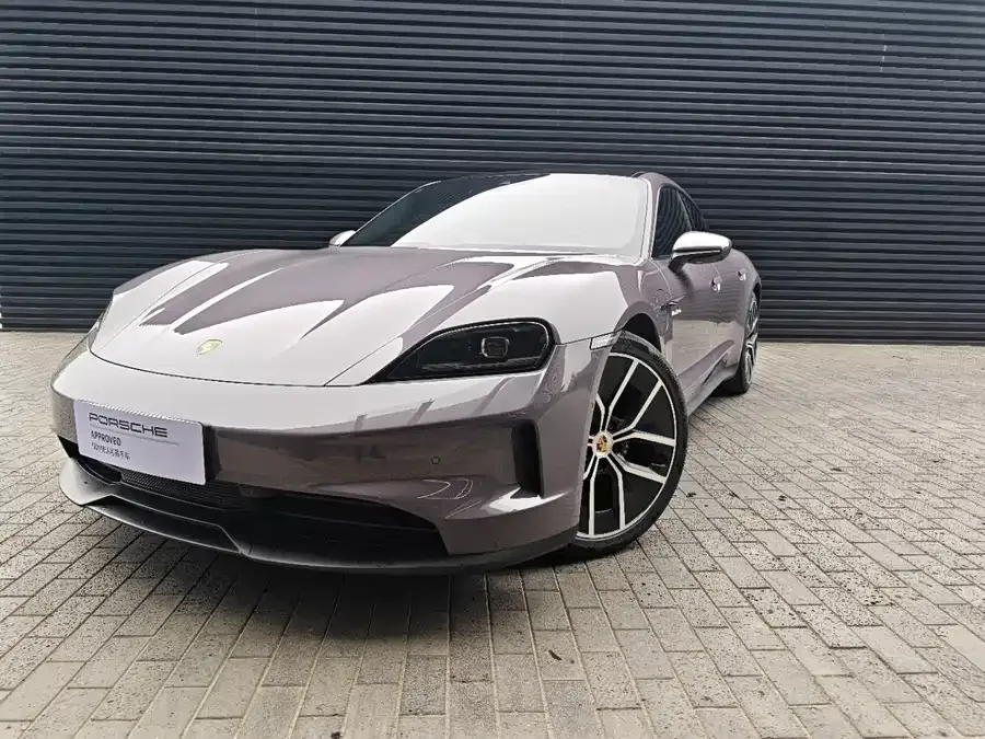 Porsche Taycan 2025