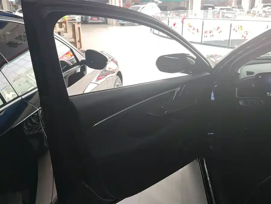 Buick LaCrosse LaCrosse 2023 28T Premium Edition 2024 — миниатюра 4
