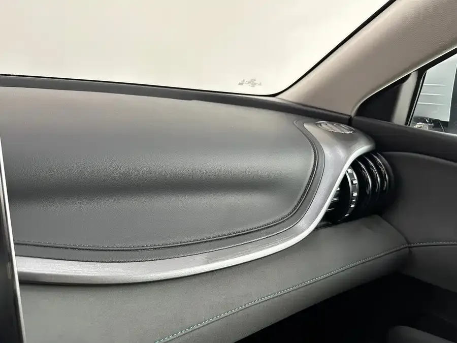 BYD Yuan PLUS Yuan PLUS 2025 Smart Driving Edition 510KM Beyond Edition 2025 — миниатюра 5