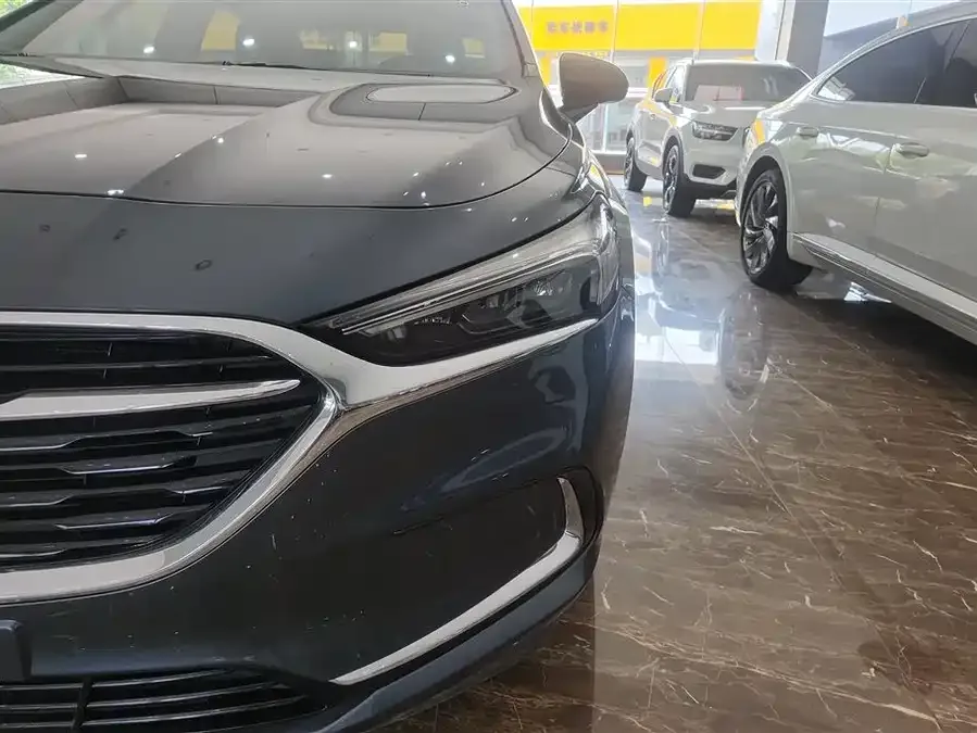 Buick LaCrosse LaCrosse 2021 652T Luxury 2022 — миниатюра 2