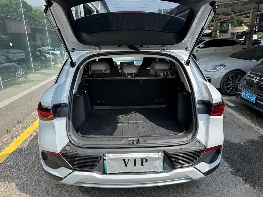 BYD Yuan PLUS Yuan PLUS 2024 Honor Edition 510KM Leading Edition 2025 — миниатюра 4