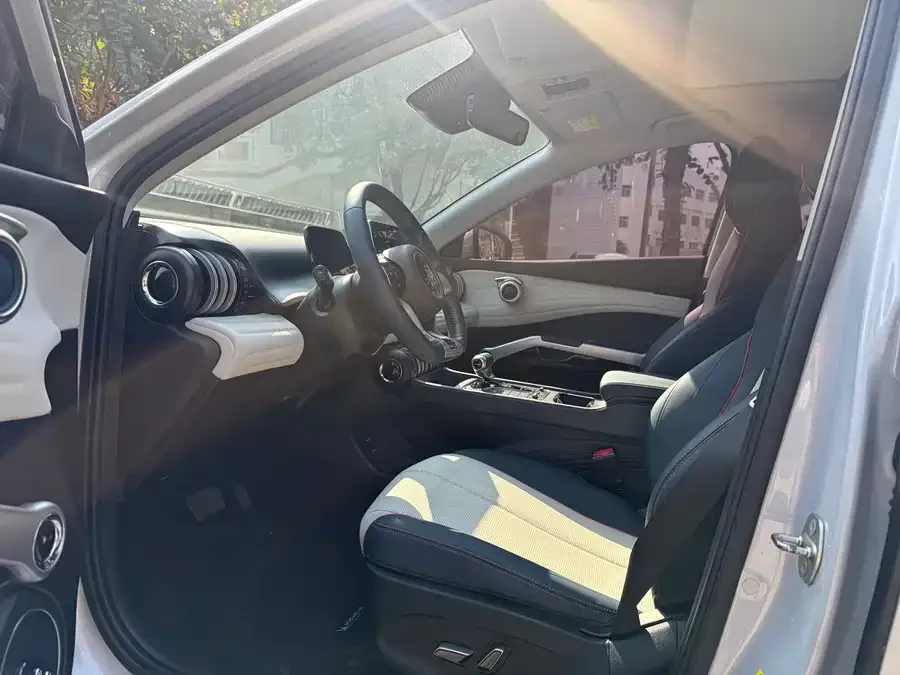 BYD Yuan Plus Yuan PLUS 2022 510KM flagship model 2022 — миниатюра 4