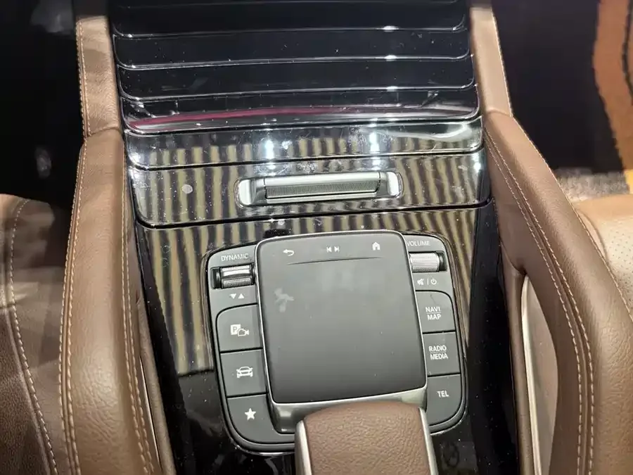 Mercedes-Benz GLE Mercedes-Benz GLE 2024 GLE 350 4MATIC Dynamic 2023 — миниатюра 4