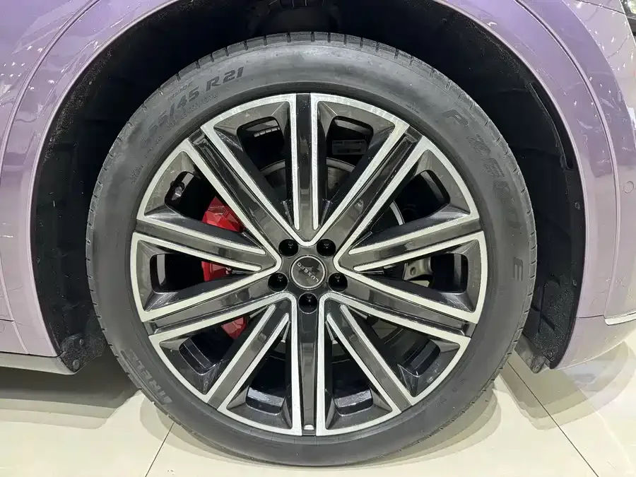 Smart world R7 Zhijie R7 2024 pure electric 736km UItra 2024 — миниатюра 3