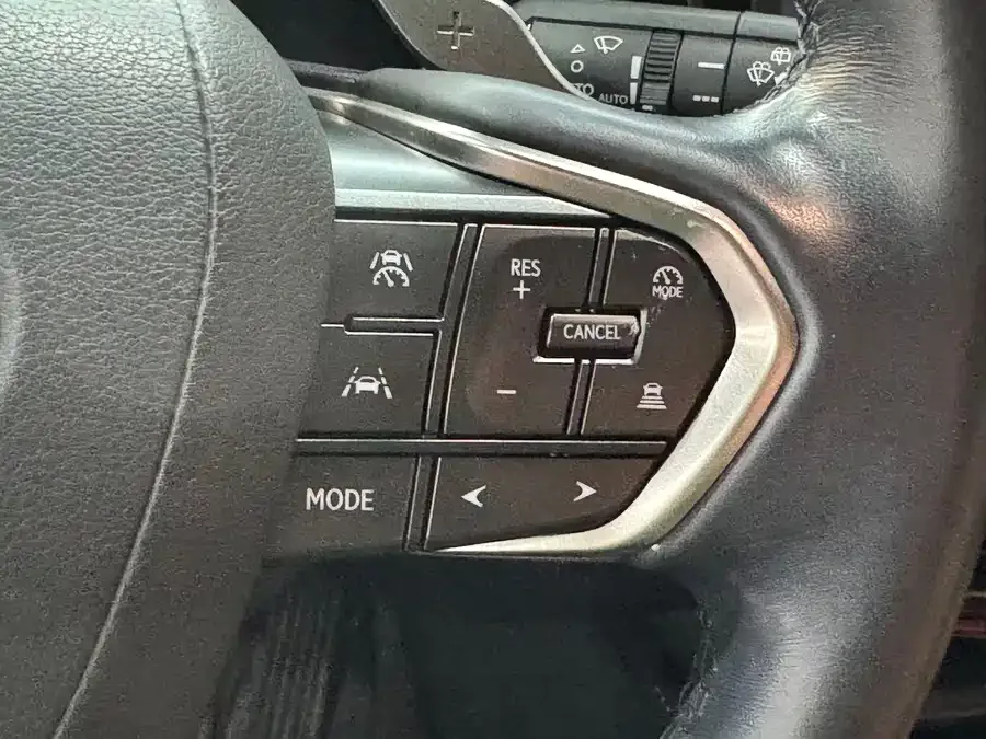 Lexus RX 2023 350h 4WD Pure Edition 2023 — миниатюра 3
