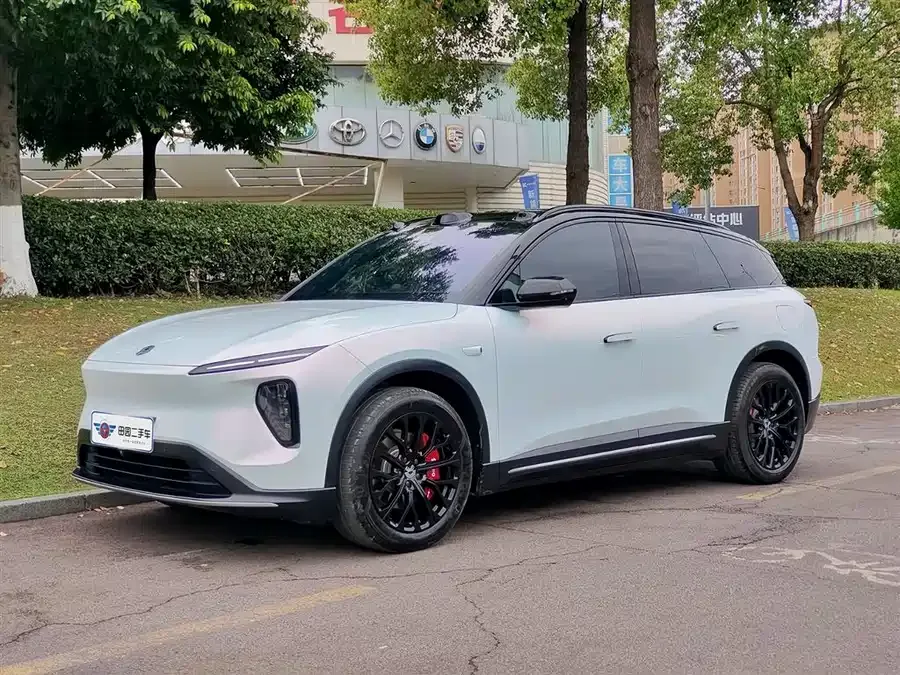 NIO ES6 2025