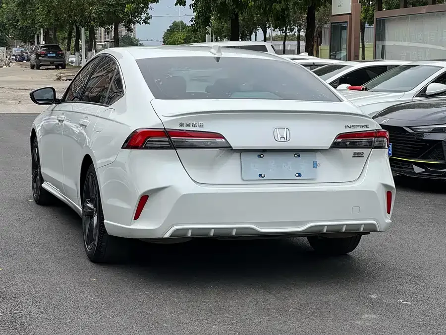 Honda Inspire Insignia 2024 260TURBO Elite Edition 2024 — миниатюра 4