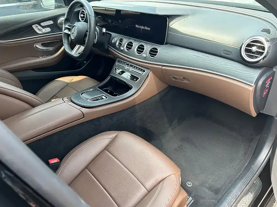 Mercedes-Benz E-class new energy Mercedes-Benz E-Class New Energy 2023 E 350 e L Plug-in Hybrid Sports Sedan 2022 — миниатюра 2