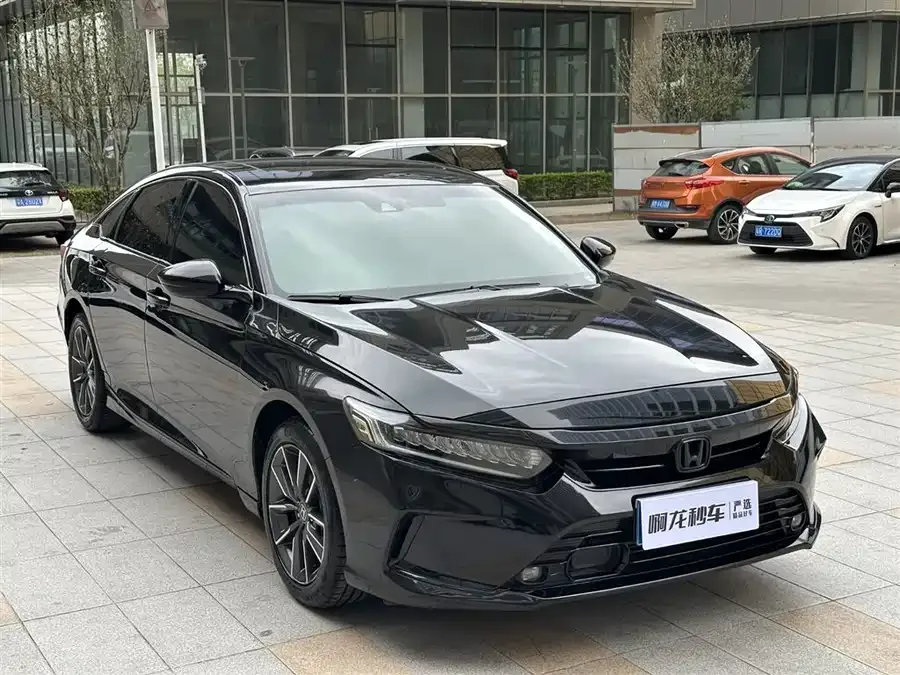 Honda Inspire Inship 2022 260TURBO Exquisite Edition 2022 — миниатюра 2
