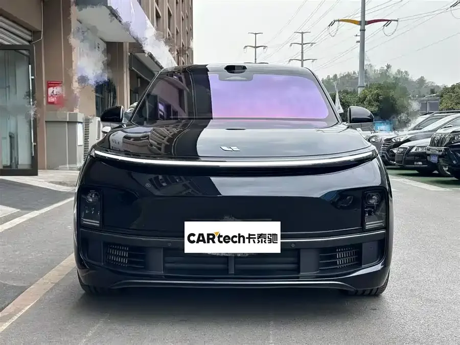 Li Xiang L8 2025