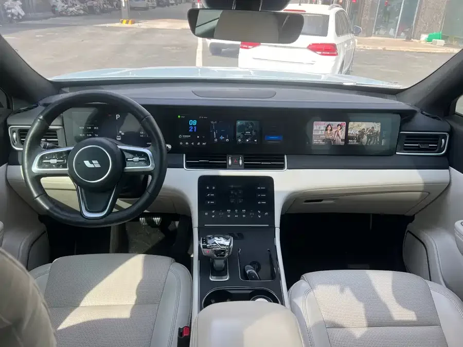 Li Xiang One Ideal ONE 2021 extended range 6-seater version 2022 — миниатюра 2
