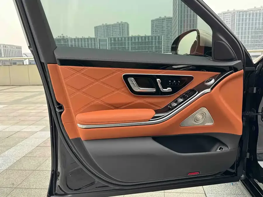 Mercedes-Benz Maybach S-Class Maybach S-Class 2024 S 480 4MATIC 2024 — миниатюра 3