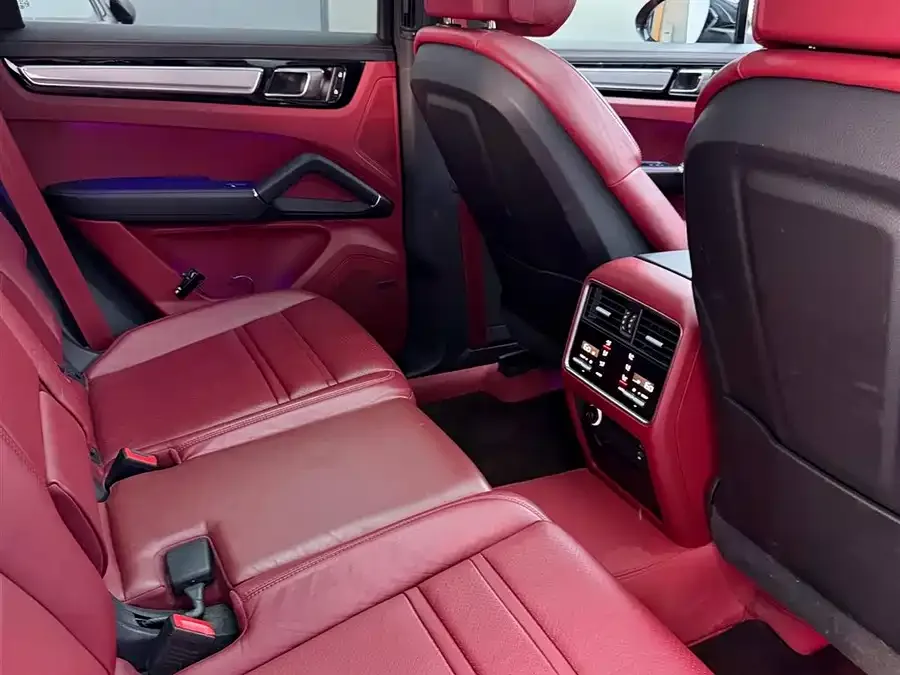 Porsche Cayenne Cayenne 2023 Cayenne 3.0T Platinum Edition 2023 — миниатюра 3