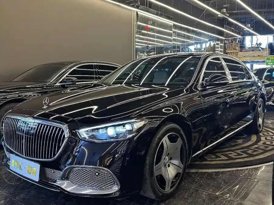 Mercedes-Benz Maybach S-Class 2024