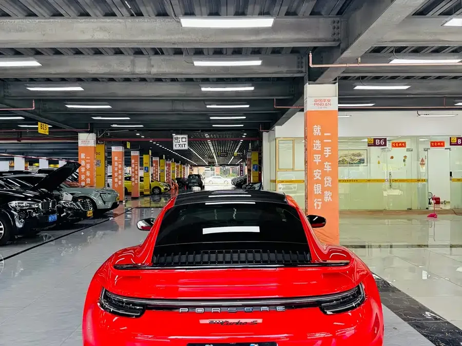 Porsche 911 2023 Turbo S 3.7T 2023 — миниатюра 2