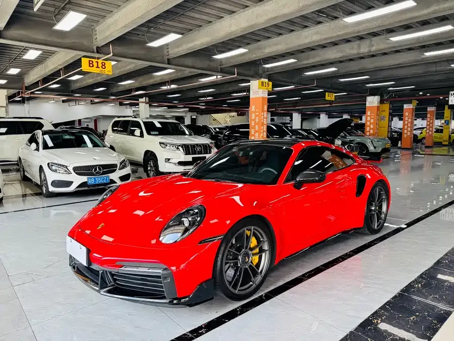 Porsche 911 2023