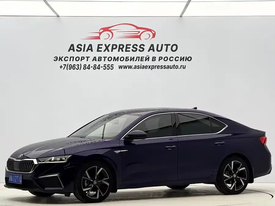 Skoda Octavia Octavia 2022 PRO TSI280 Luxury Edition 2022 — фото 1, купить с доставкой в Москву