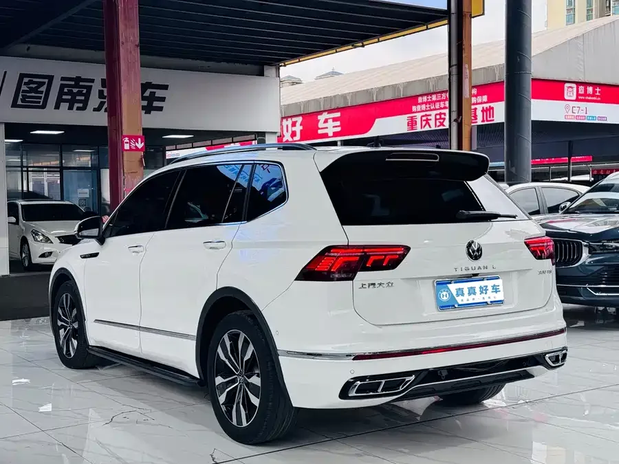 Volkswagen Tiguan L Tiguan L 2022 330TSI Automatic 2WD R-Line Enjoy Edition 2022 — миниатюра 3