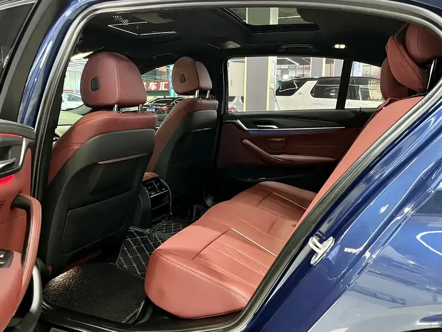 BMW 5 Series New Energy 2022 535Le M Sports Package 2022 — миниатюра 5