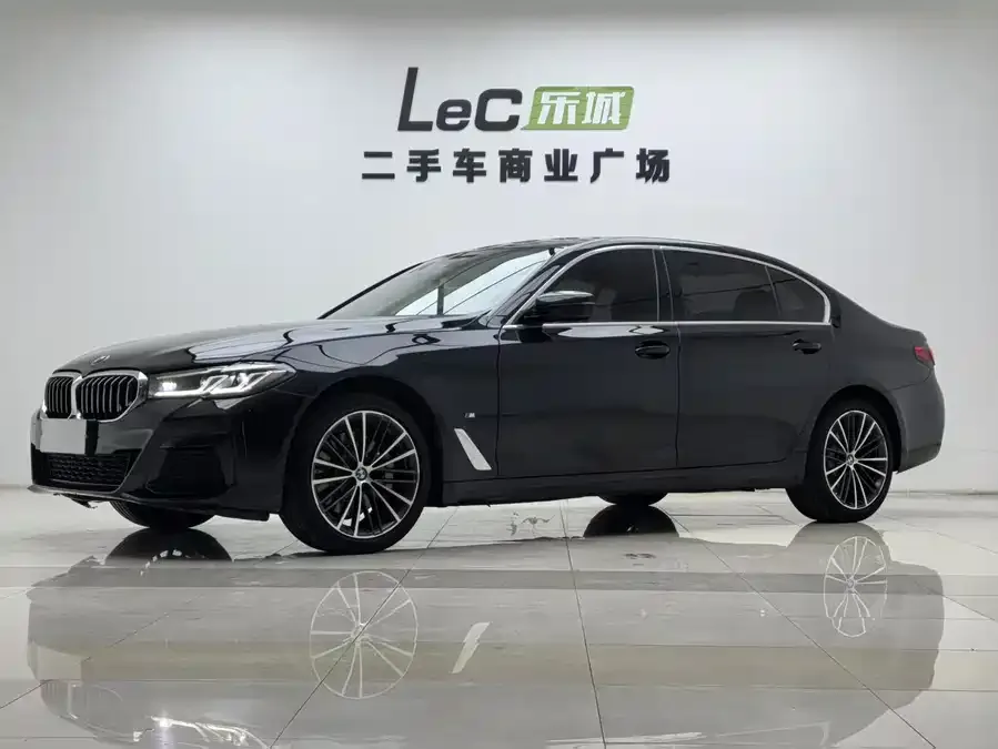 BMW 5 Series 2023