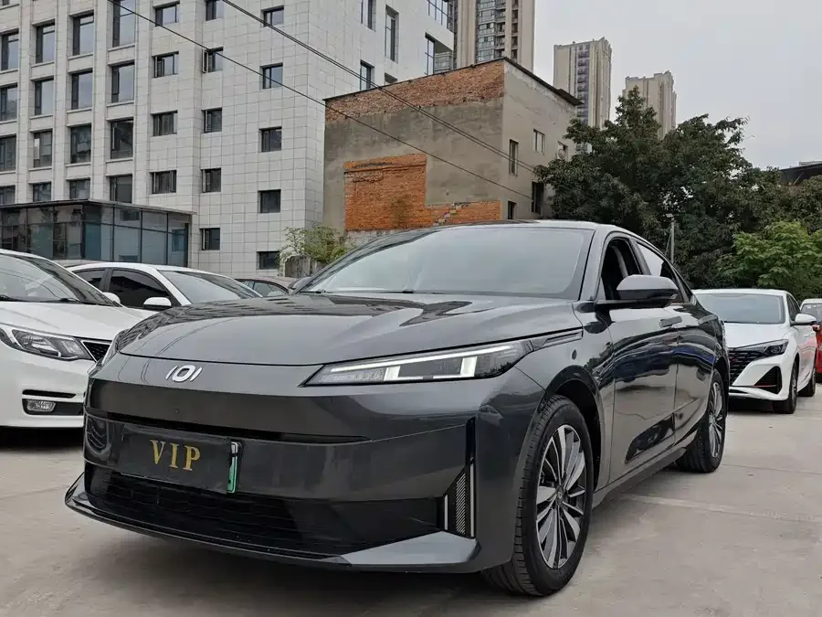 Changan A05 2024 70 Lite 2024 — фото 1, купить с доставкой в Москву
