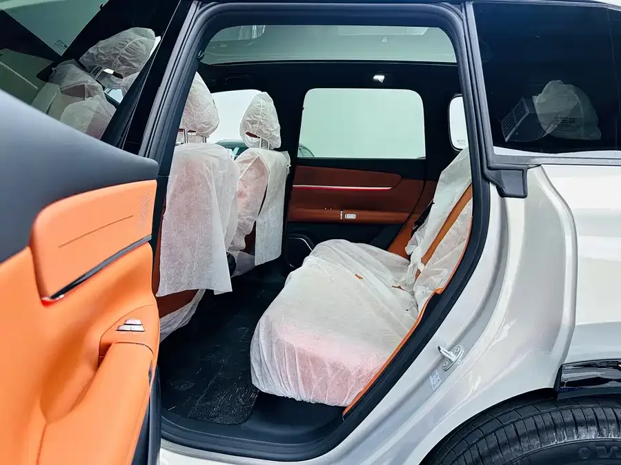 Changan Nevo Q07 2025 215 Premium Edition 2026 — миниатюра 3