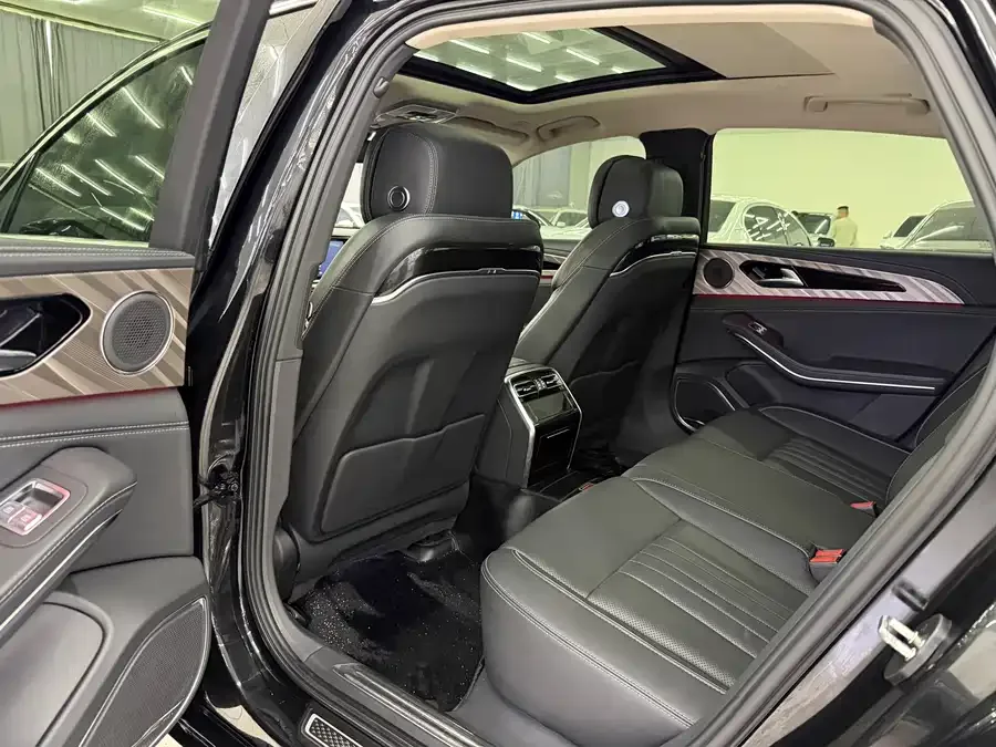 Hongqi H9 Hongqi H9 2023 2.0T Intelligent Connection Flagship Edition 2023 — миниатюра 2